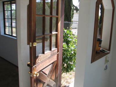 Side dutch door with 2 alcoves